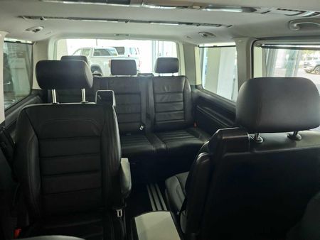 2022-Volkswagen-Caravelle-T61-20-BiTDI-Highline-Auto-4Motion-146kW_11