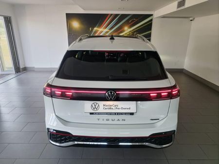 2025-Volkswagen-Tiguan-20TDI-R-Line-4Motion_4