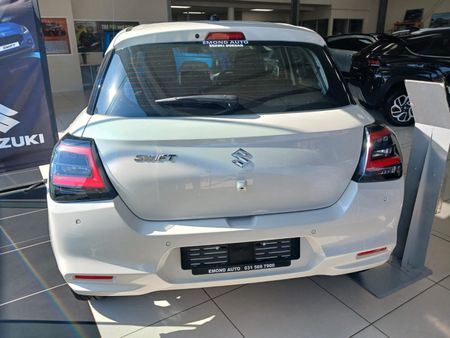 2026-Suzuki-Swift-12-GLX-Auto_3