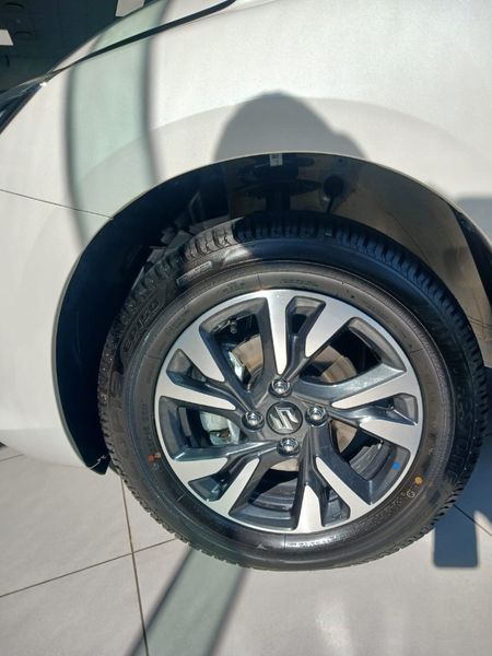 2026-Suzuki-Swift-12-GLX-Auto_4