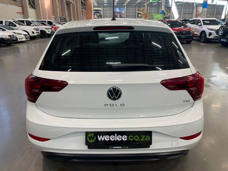 2023-Volkswagen-Polo-10-TSI_3