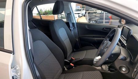 2026-Kia-Picanto-10-LS-Auto_8
