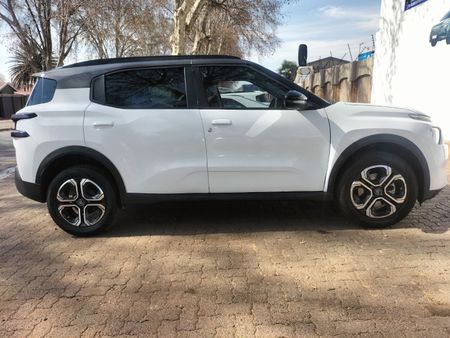 2026-Citroen-C3-12T-Max-Auto_10