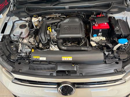 2023-Volkswagen-Polo-10-TSI-Life_11