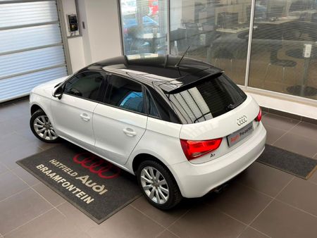 2014-Audi-A1-Sportback-14-TFSI-Ambition-Auto_16