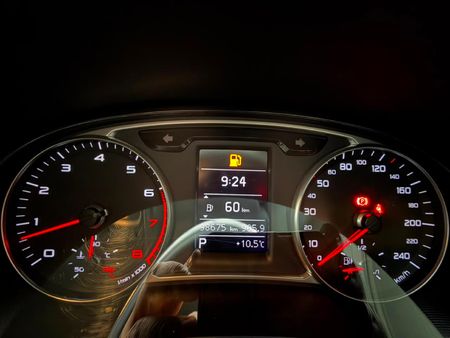 2014-Audi-A1-Sportback-14-TFSI-Ambition-Auto_8