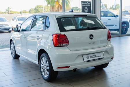 2025-Volkswagen-Polo-Vivo-14-Life_20