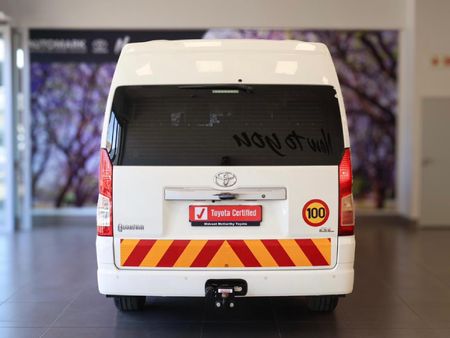 2026-Toyota-Quantum-28-GL-Auto-14-Seater_6