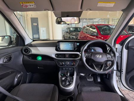 2025-Hyundai-Exter-12-Premium-Auto_9