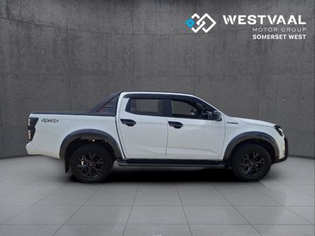 2025-Isuzu-D-Max-30-DDI-V-Cross-HR-4x4-Auto-Double-Cab_7