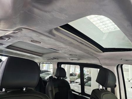 2022-Hyundai-Staria-22d-Luxury-Auto_12