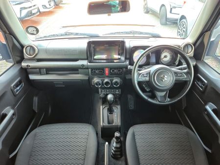 2022-Suzuki-Jimny-15-GLX-Auto_9