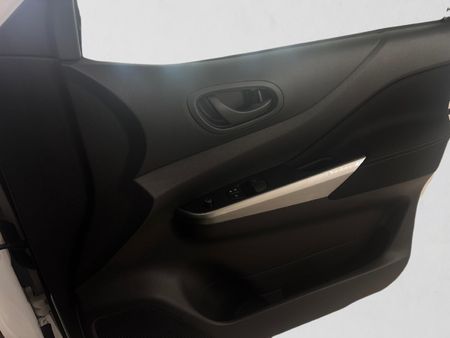 2026-Nissan-Navara-25-DDTi-XE-Single-Cab_13