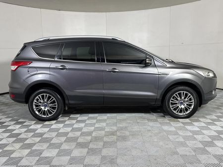 2013-Ford-Kuga-16-EcoBoost-Trend_15