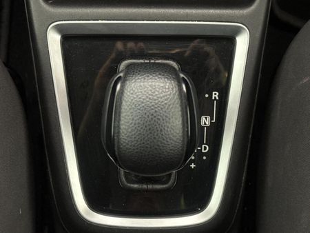 2020-Suzuki-Swift-12-GL-Auto_10