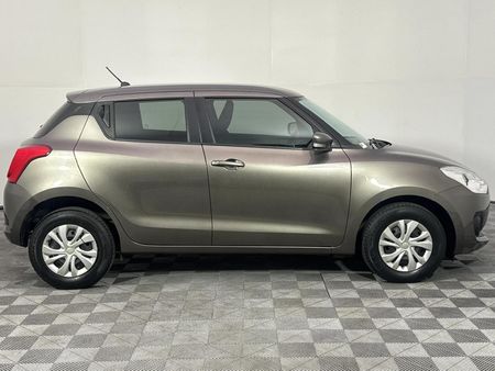 2020-Suzuki-Swift-12-GL-Auto_17