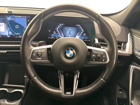 2022-BMW-X1-sDrive18i-M-Sport_11