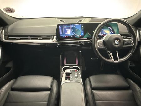 2022-BMW-X1-sDrive18i-M-Sport_1