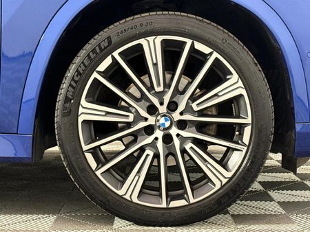 2022-BMW-X1-sDrive18i-M-Sport_4