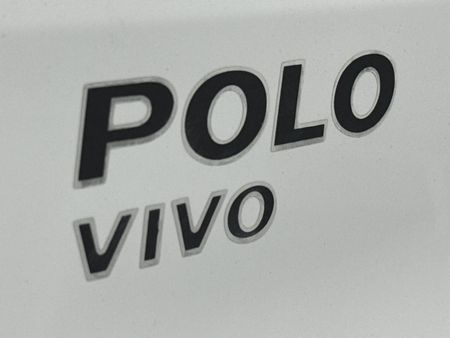 2021-Volkswagen-Polo-Vivo-14-Comfortline-5-dr_11
