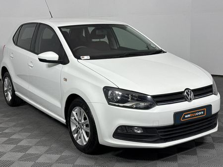 2021-Volkswagen-Polo-Vivo-14-Comfortline-5-dr_16