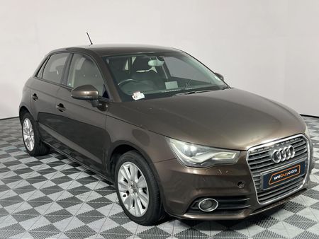 2014-Audi-A1-Sportback-16-TDI-Ambition_16