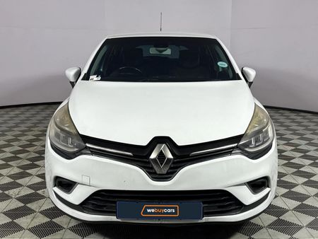 2017-Renault-Clio-IV-900T-Dynamique-5-dr-66kW_14