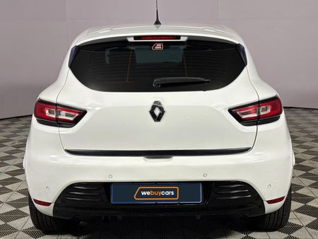 2017-Renault-Clio-IV-900T-Dynamique-5-dr-66kW_17