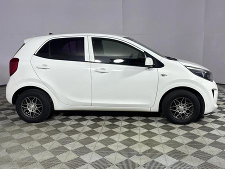 2021-Kia-Picanto-10-Runner-Panel-Van_12