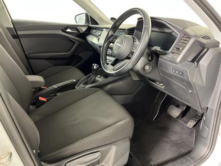 2021-Audi-A1-Sportback-10-TFSI-Auto-30-TFSI_9