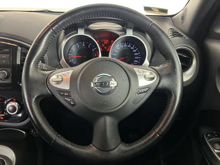 2011-Nissan-Juke-16-Acenta_11