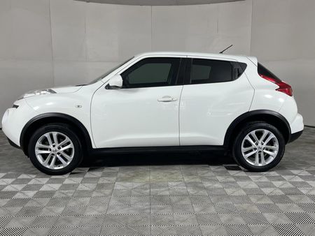 2011-Nissan-Juke-16-Acenta_18