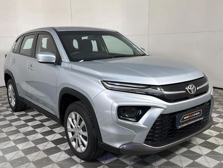 2024-Toyota-Urban-Cruiser-15-XS_14