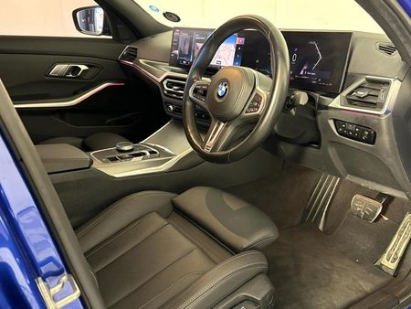 2023-BMW-3-Series-320d-Mzansi-Edition-Auto_9