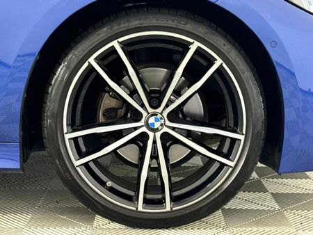 2023-BMW-3-Series-320d-Mzansi-Edition-Auto_5