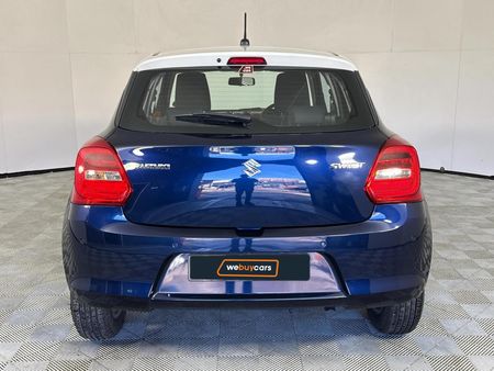 2023-Suzuki-Swift-12-GLX_15