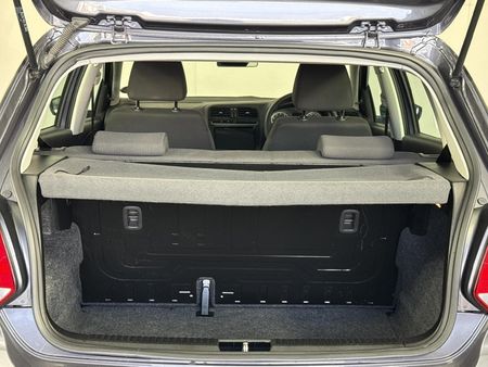 2025-Volkswagen-Polo-Vivo-14_13