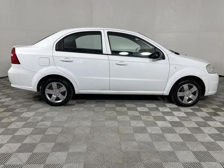2012-Chevrolet-Aveo-16-LS-Auto_13
