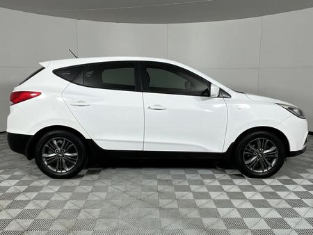 2015-Hyundai-ix35-17-CRDi-Premium_15