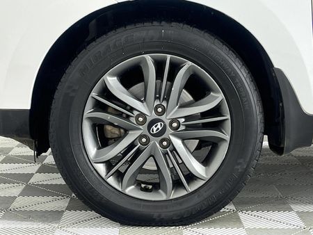 2015-Hyundai-ix35-17-CRDi-Premium_4