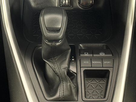 2020-Toyota-RAV4-20-GX-Auto_10