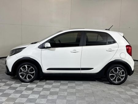 2022-Kia-Picanto-12-X-Line_16