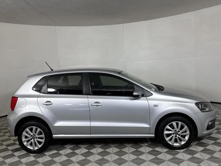 2024-Volkswagen-Polo-Vivo-16-Comfortline-Auto-5-dr_14