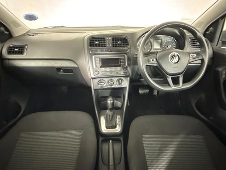 2024-Volkswagen-Polo-Vivo-16-Comfortline-Auto-5-dr_1