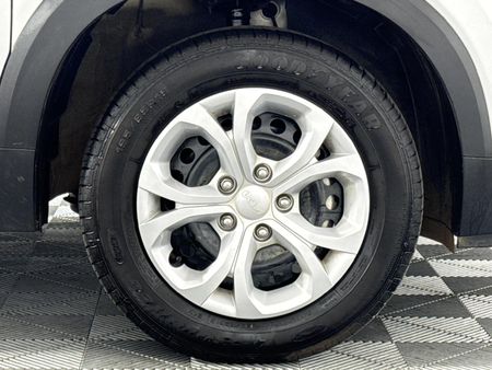 2025-Kia-Sonet-15-LS-Auto_5