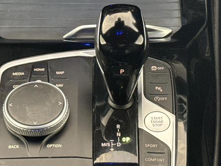 2022-BMW-X3-xDrive20d_9