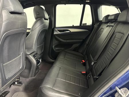 2022-BMW-X3-xDrive20d_2