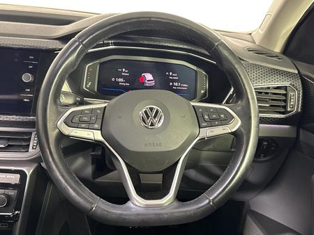 2019-Volkswagen-T-Cross-10-TSI-Highline-Auto_12