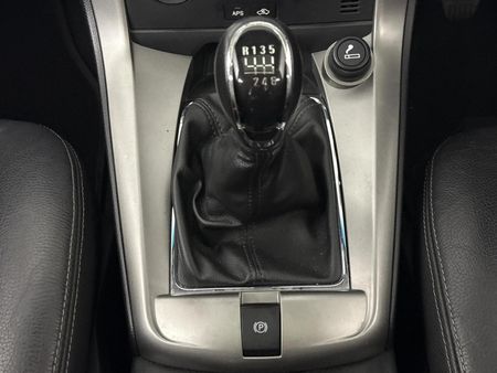 2012-Chevrolet-Captiva-24-LT_10