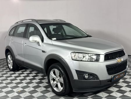 2012-Chevrolet-Captiva-24-LT_17